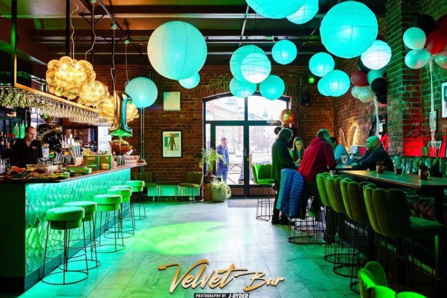 Sinkkubileet Velvet Barissa